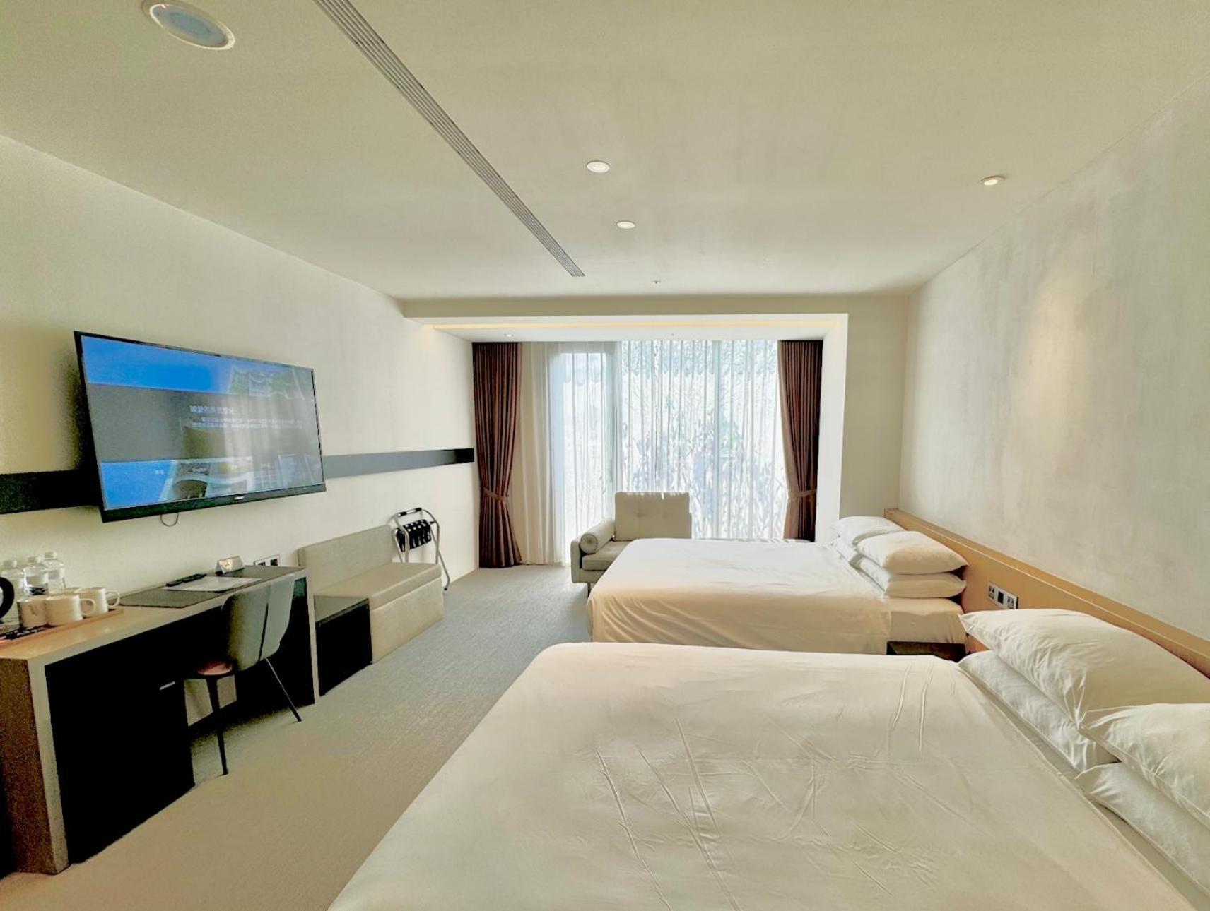 Royal Roi Hotel Taichung Exterior photo